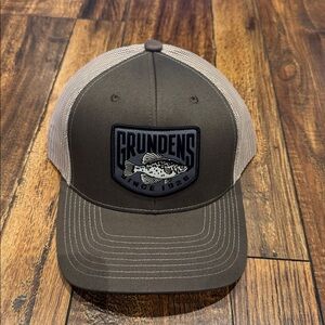 GRUNDENS CRAPPIE PATCH TRUCKER